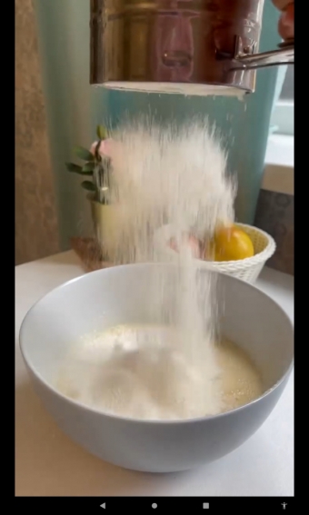 🎂 Готовим вкуснейший клубничный торт — Молочная девочка