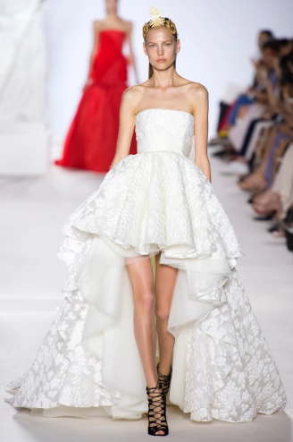Giambattista Valli коллекция 2022