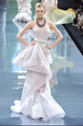 Fashion Show: Christian Dior Couture Fall 2007 John Galliano