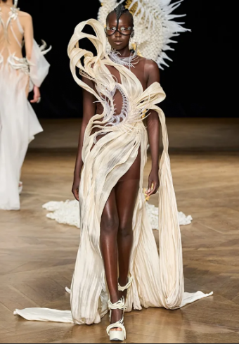 Коллекция Iris van Herpen Couture Весна-лето 2020