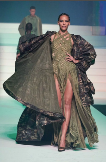Fashion Show: Jean Paul Gaultier Высокая Мода Весна 2015
