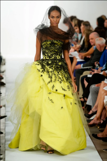 Oscar de la Renta 2018 Black Tulle Hand Painted Embroidered