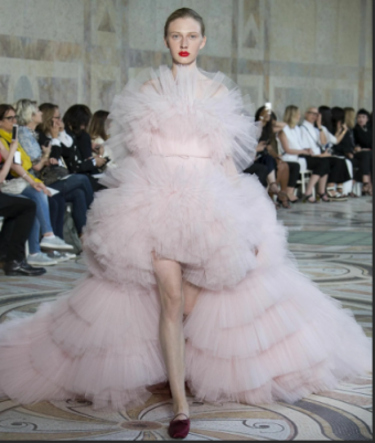 Giambattista Valli коллекция 2022
