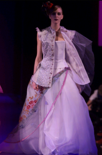 Fashion Show: Christian Lacroix Spring Summer 2009