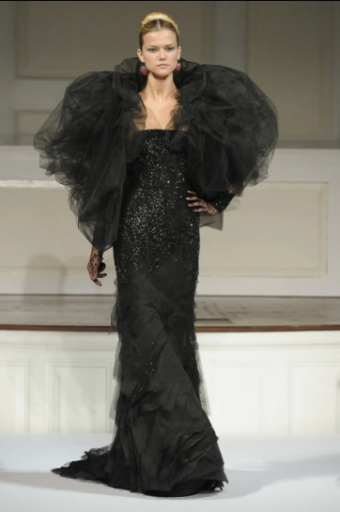 Oscar de la Renta 2018 Black Tulle Hand Painted Embroidered
