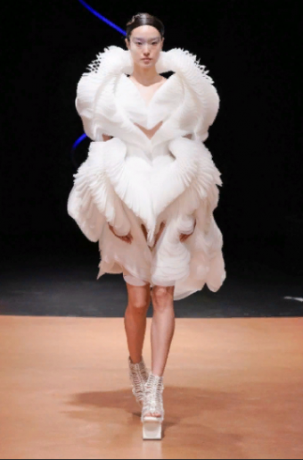 Коллекция Iris van Herpen Couture Весна-лето 2020