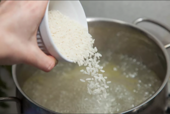 Как приготовить рисовую кашу?