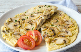 Омлет с шампиньонами