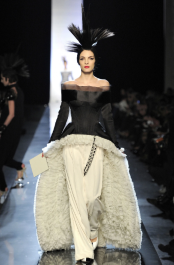 Fashion Show: Jean Paul Gaultier Высокая Мода Весна 2015