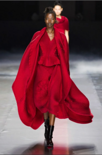 Issey Miyake Spring Summer 2018 Collection - DSCENE designscene.net