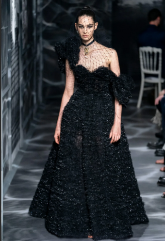 Fashion Show: Christian Dior Couture Fall 2007 John Galliano