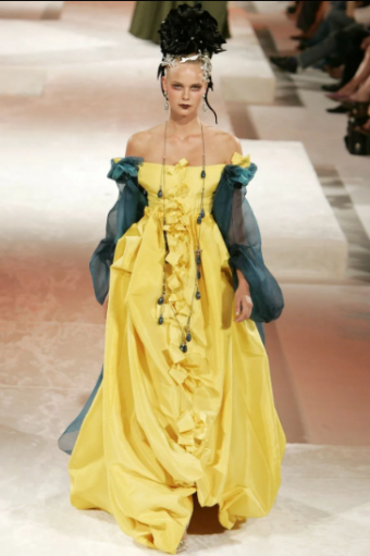 Fashion Show: Christian Lacroix Spring Summer 2009