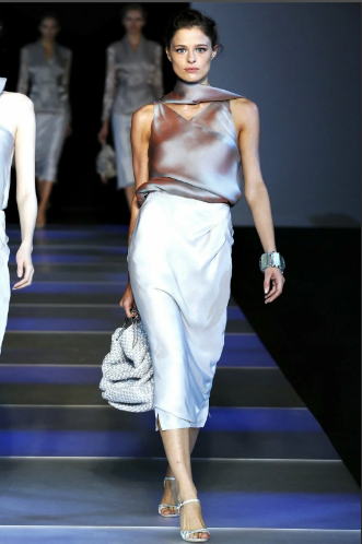 Emporio Armani Spring 2014 Ready-to-Wear Abiti alla moda