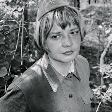 Узнаете 20 советских актеров по кадру в военной форме? Узнаете 20 советских актеров по кадру в военной форме?