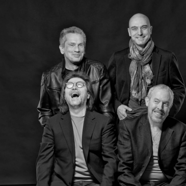 Угадай песни в реверсе группы Машина Времени