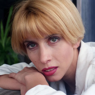 Алёна Свиридова. Угадай песню по музыкальному отрывку