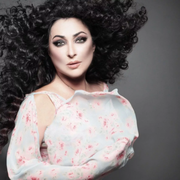 Лолита. Угадай песню по музыкальному отрывку