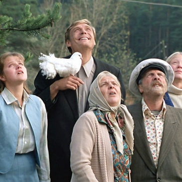 Cможете ли вы вспомнить имена второстепенных героев из известных советских фильмов?