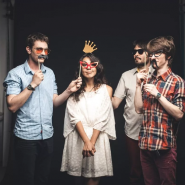 АлоэВера. Угадай песню по вступлению