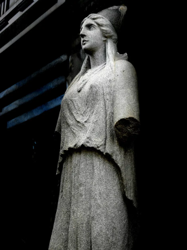 Вы принадлежите к аристократии, если поймете смысл этих 15 слов на латыни