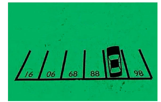 Какое число скрыто под машиной?