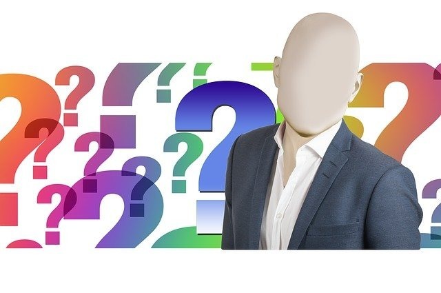Кому принадлежит фраза: «Работать надо не 12 часов, а головой!»?