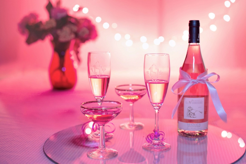 Из какого винограда изготавливается розовое вино?