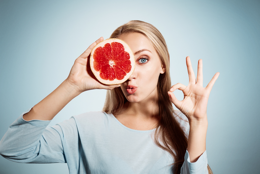 В последние годы выяснилось, что грейпфрутовая диета полезна не только для похудания, но и при: