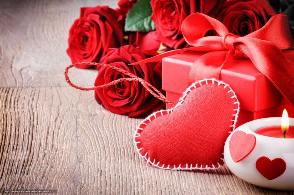 Когда возникла традиция праздновать 14 февраля как «День всех влюблённых»?
