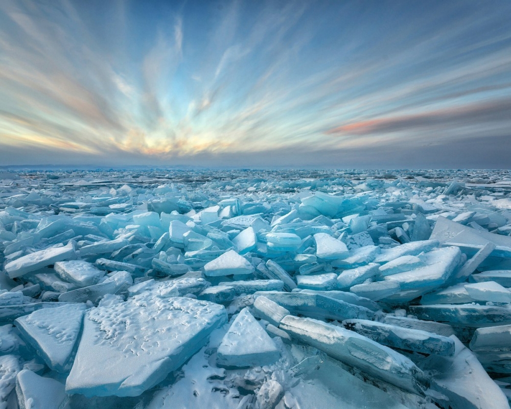 При какой температуре замерзает морская вода при обычной ее солености 35 %?