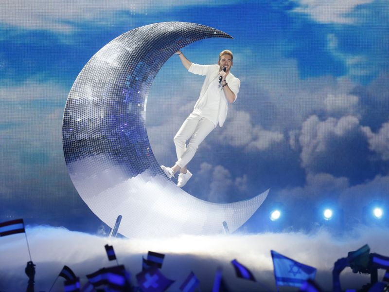 В какой стране победила Руслана в 2004 году?