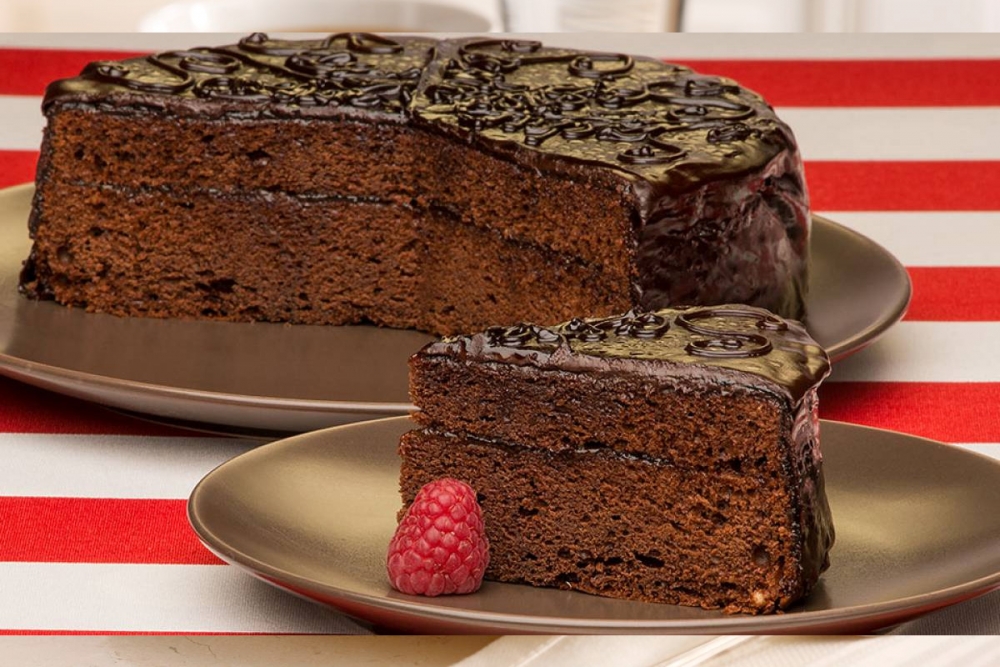Очень вкусный и красивый торт, но вот как он называется?