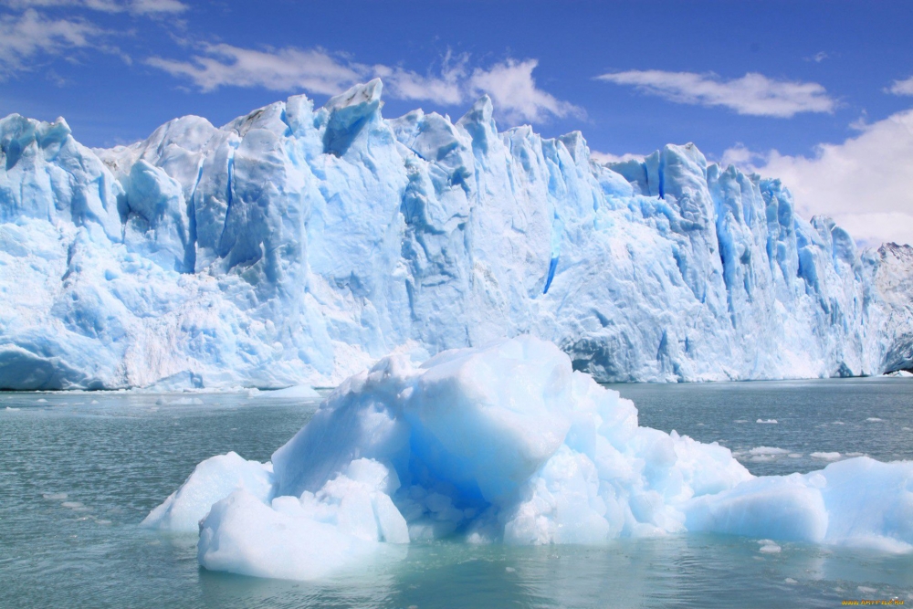 Известно, что большая часть запасов пресной воды сосредоточена в ледниках. Где расположен самый крупный?