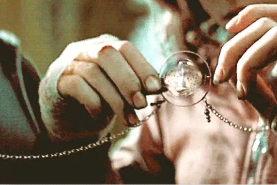 Из какого фильма эта вещь?