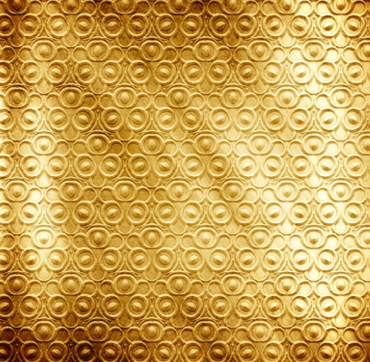 Что ещё, помимо драгоценного металла, называют золотом?