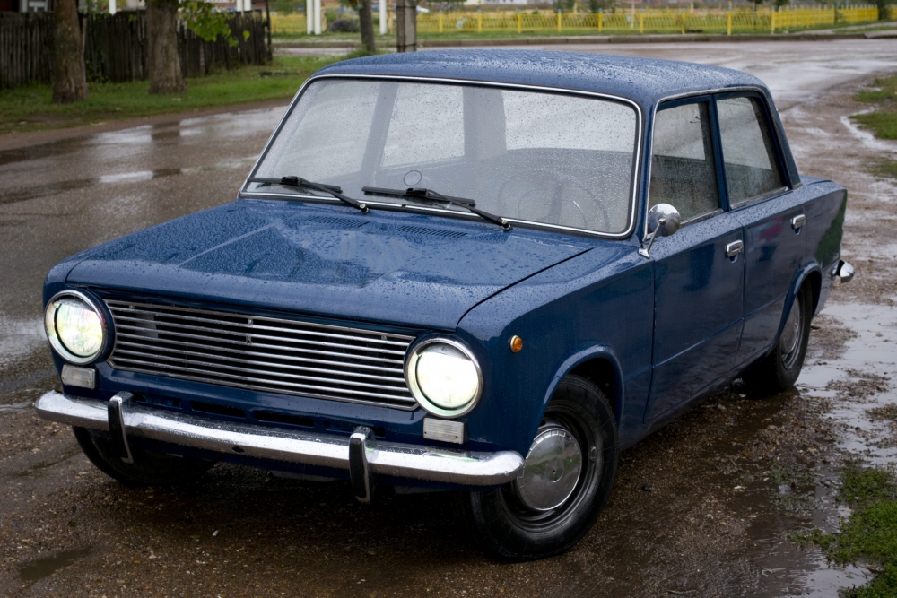 За основу ВАЗ-2101 был взят FIAT 124, однако «копейка» была серьезно доработана. Сколько всего изменений было внесено в конструкцию авто?