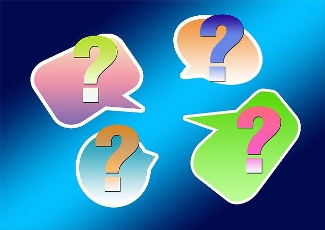 Что на интернет-сленге означает слово «рофлить»?