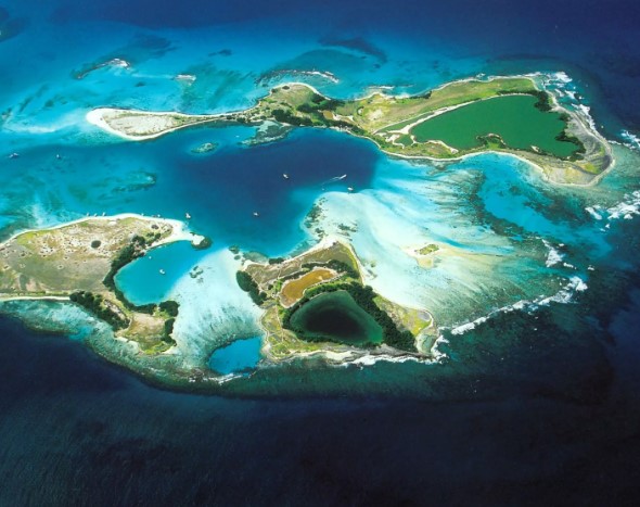 Самый большой архипелаг в мире — это 