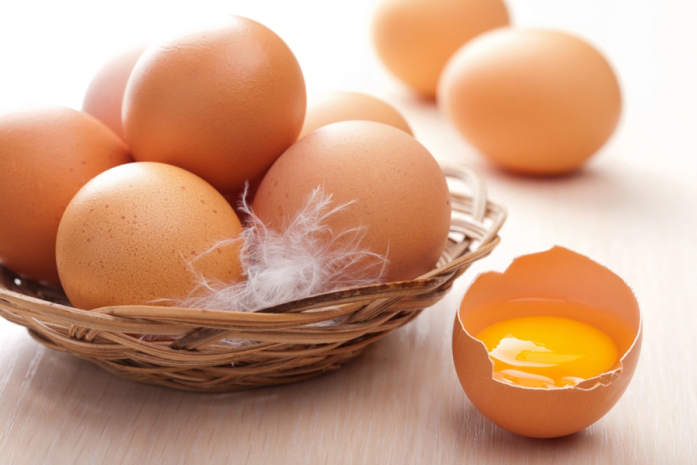 Одно яйцо варится 5 минут. Сколько времени нужно, чтобы сварить 2 яйца?