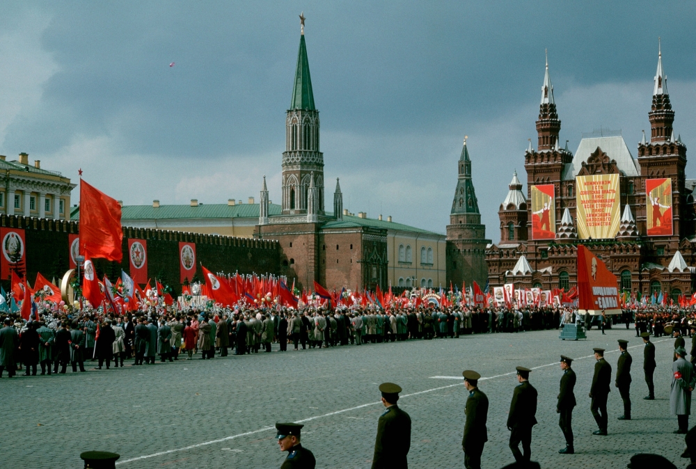 Какое из этих событий произошло не в 1961?