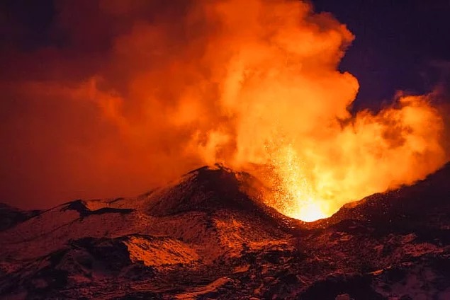 Какой самый жаркий элемент в структуре Земли?