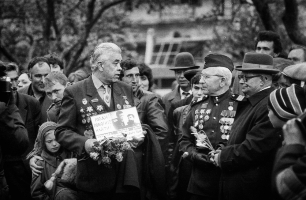 В рамках какого цикла была написана песня «Где же вы теперь, друзья-однополчане?»?