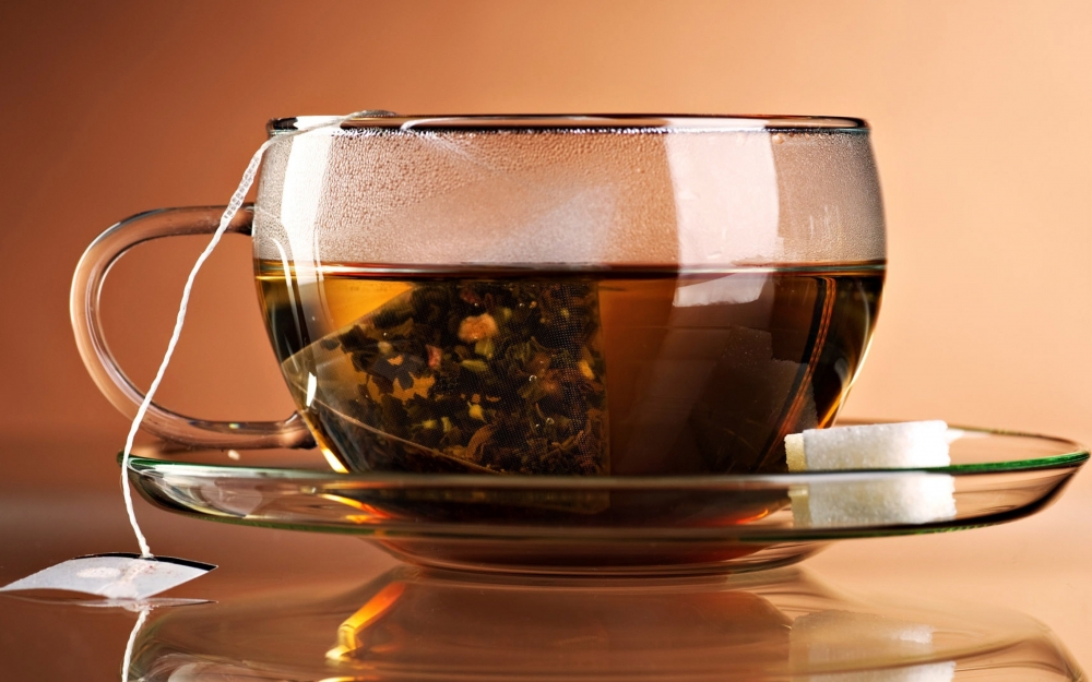 Для чего первоначально использовался чай?