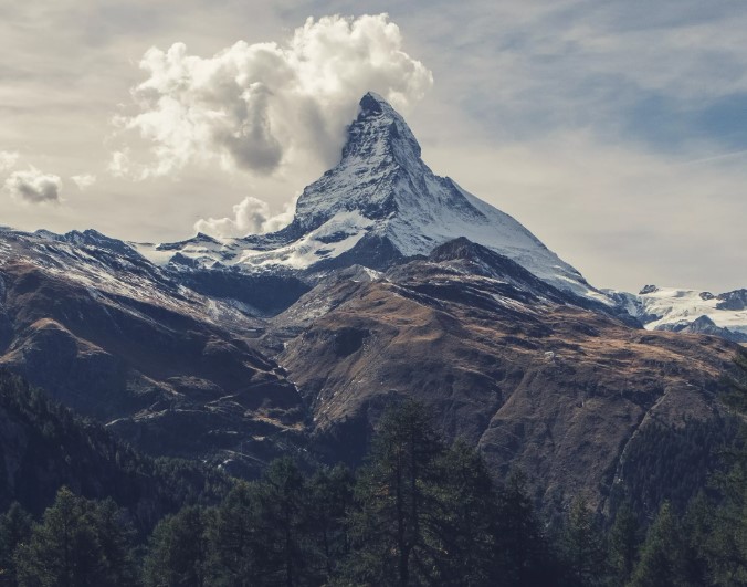 Какой восьмитысячник является самым «безопасным» из первой семёрки высочайших вершин мира?