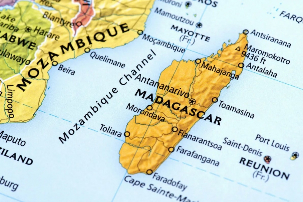 Как называется денежная единица Мадагаскара?