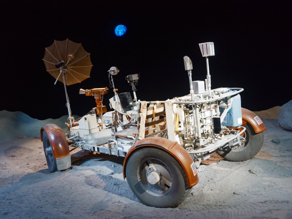 В 1972 году лунный багги LRV-003 с модуля Аполло-17 установил рекорд скорости на Луне, какую же скорость развил Юджин Кернан?