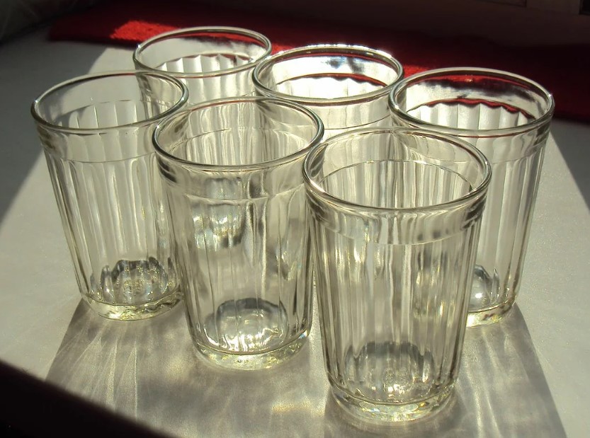 Какой объем советского стакана, наполненного до краев?