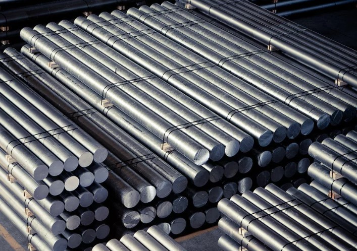 Сумма протонов, нейтронов и электронов в атоме 27Al равна: