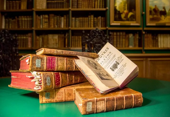 Содержание романа Дидро Жак-фаталист и его хозяин (1773) определяется