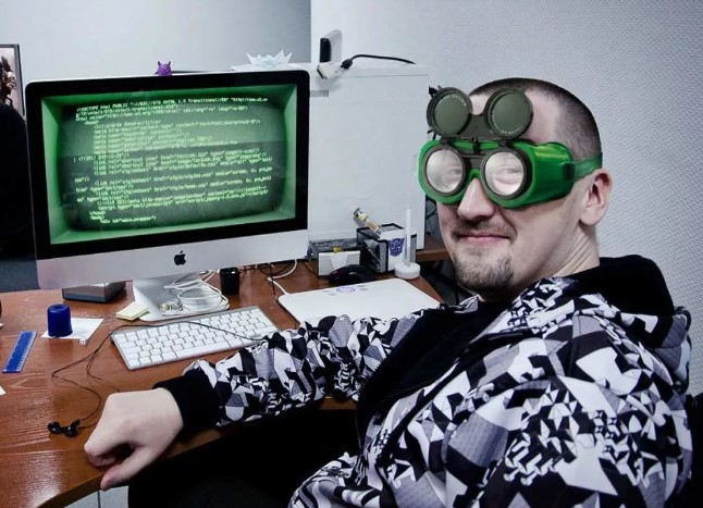 Графическая информация на экране дисплея представляется в виде изображения, которое формируется из